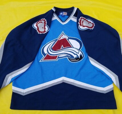 Colorado Avalanche fan gear